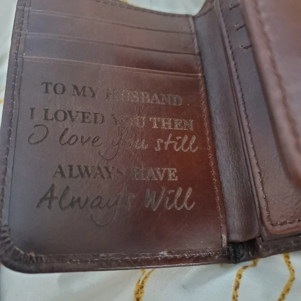 Leather men's wallet engraved NEW